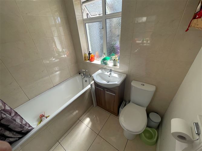 67 Avondale Park, Ballintemple, Cork