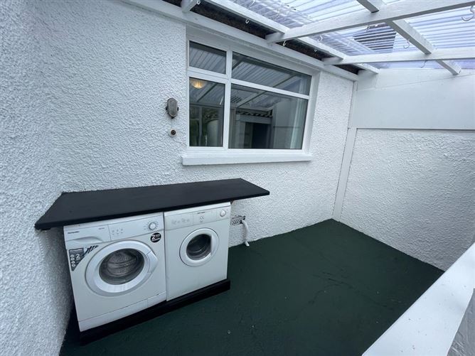 67 Avondale Park, Ballintemple, Cork