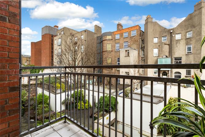 18 Frederick Court, North Frederick Street, Dublin 1