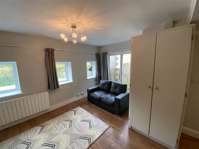 Woodview, Church Bay Road, Crosshaven, Cork Barry Auctioneers