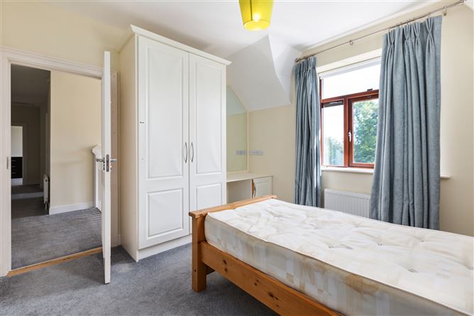 12 Racefield, Newcastle, Co. Wicklow
