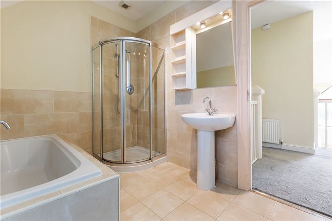 12 Racefield, Newcastle, Co. Wicklow