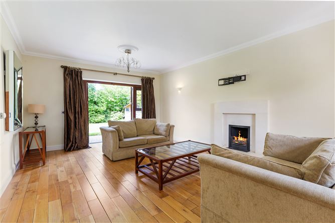 12 Racefield, Newcastle, Co. Wicklow
