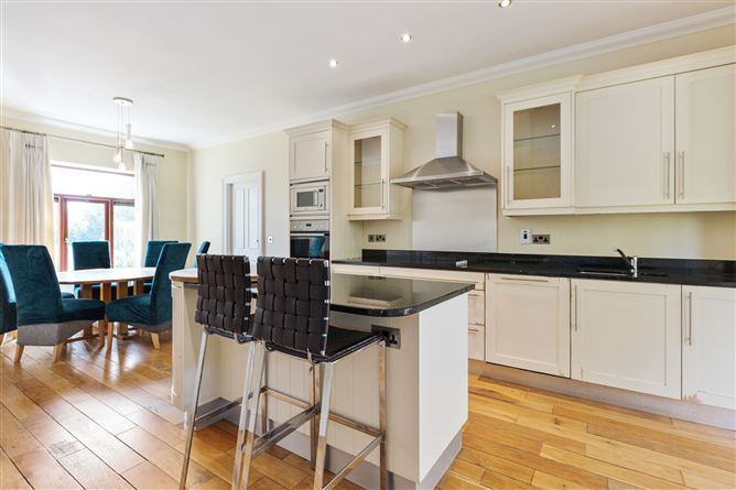 12 Racefield, Newcastle, Co. Wicklow