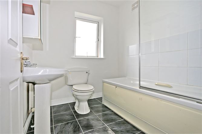 15 Cluain Lia, Ballycasey, Shannon, Co. Clare