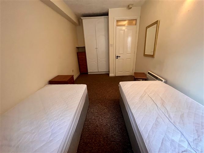 Apartment 100, Richmond Court, Mount Kennett Place, Limerick City, Limerick