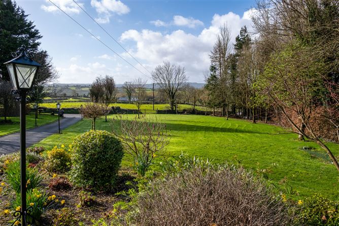 Ashley House, Cahercrea East, Loughrea, Co. Galway
