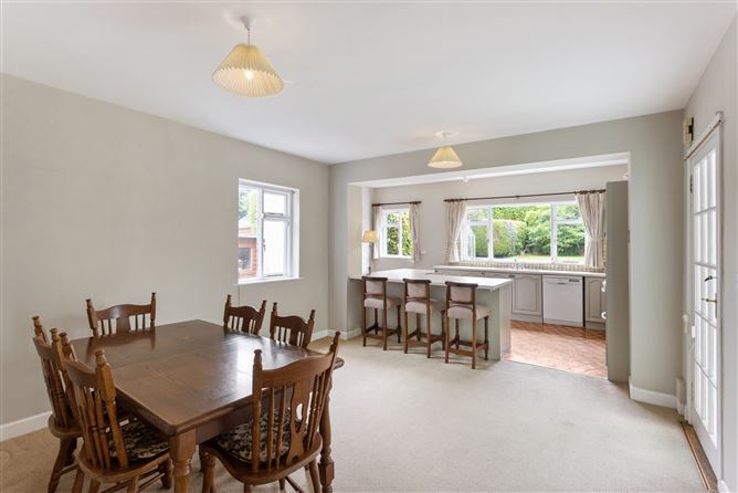 9 Knocknashee, Goatstown, Dublin 14