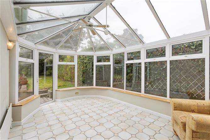 9 Knocknashee, Goatstown, Dublin 14