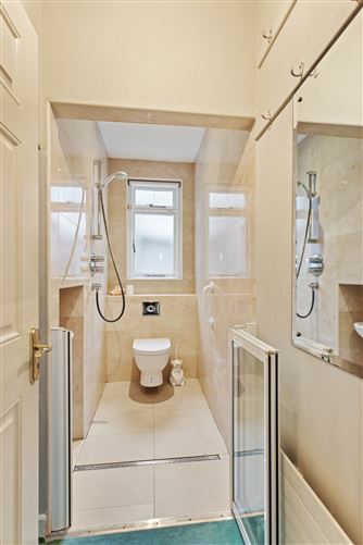 9 Knocknashee, Goatstown, Dublin 14