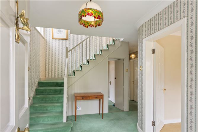 9 Knocknashee, Goatstown, Dublin 14