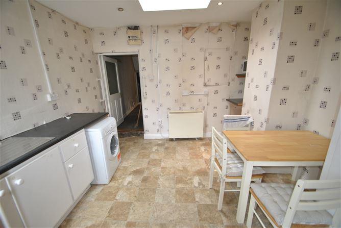 9 Limerick Street, Roscrea, Co. Tipperary
