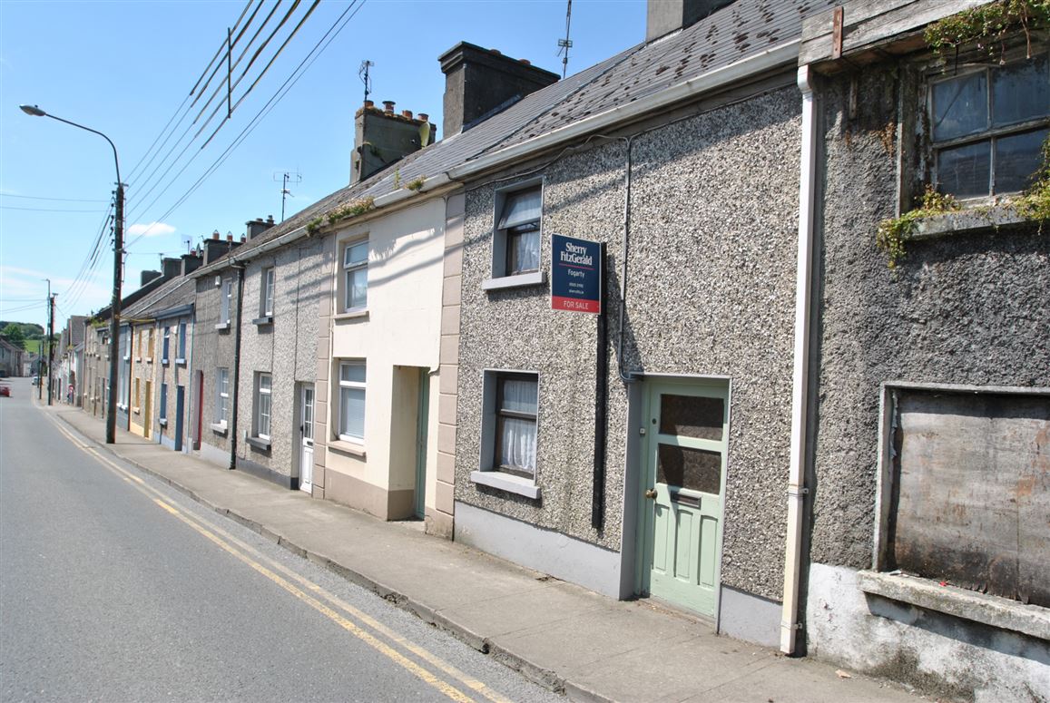 9 Limerick Street, Roscrea, Co. Tipperary
