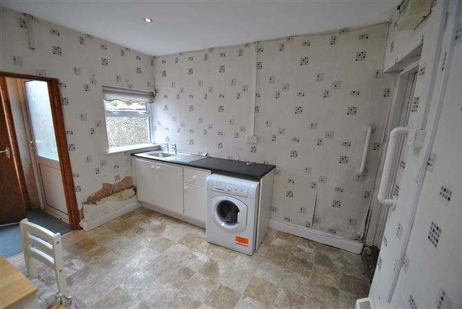 9 Limerick Street, Roscrea, Co. Tipperary