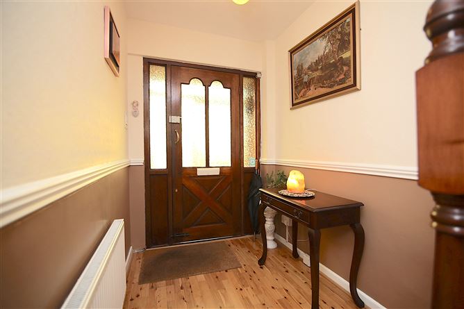 38 Shanowen Park, Santry,   Dublin 9
