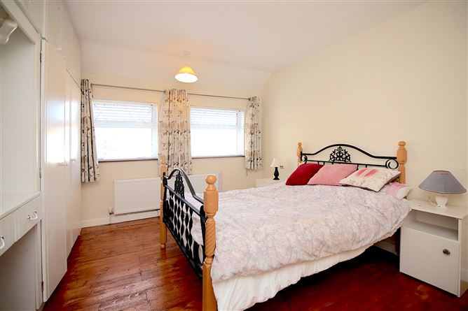 38 Shanowen Park, Santry,   Dublin 9