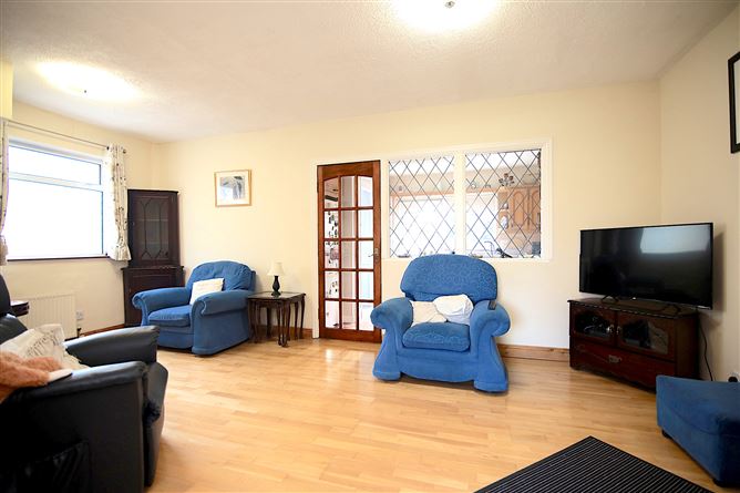 38 Shanowen Park, Santry,   Dublin 9