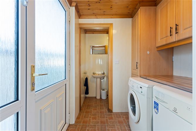 87 Rahylin Glebe, Ballybane, Galway City