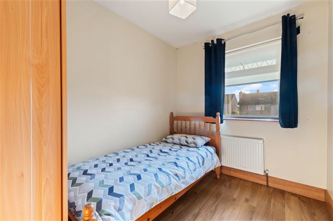 87 Rahylin Glebe, Ballybane, Galway City