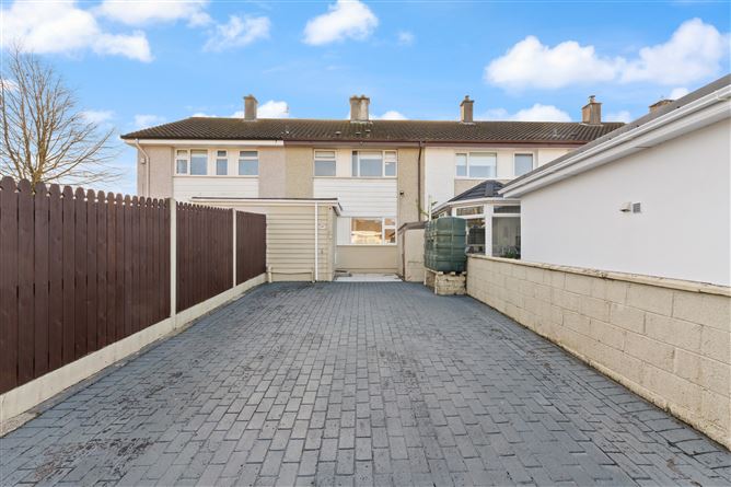 87 Rahylin Glebe, Ballybane, Galway City