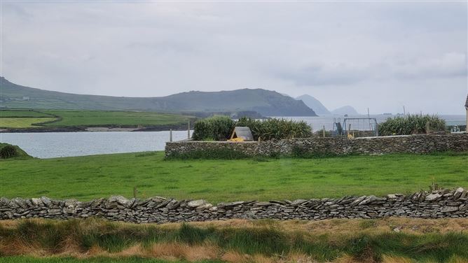 12 Dún An Óir, Ballyferriter, Dingle, Kerry