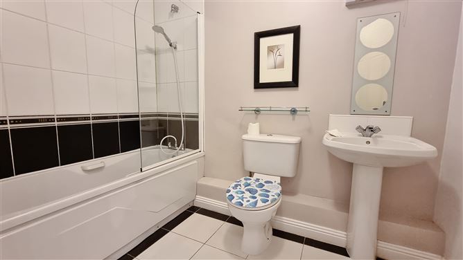 2 Carrigmore Gardens, Saggart, Co. Dublin