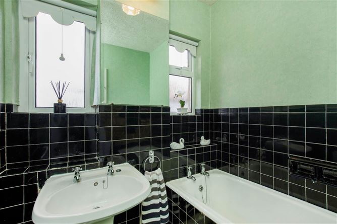 3 Kincora Grove, Clontarf, Dublin 3