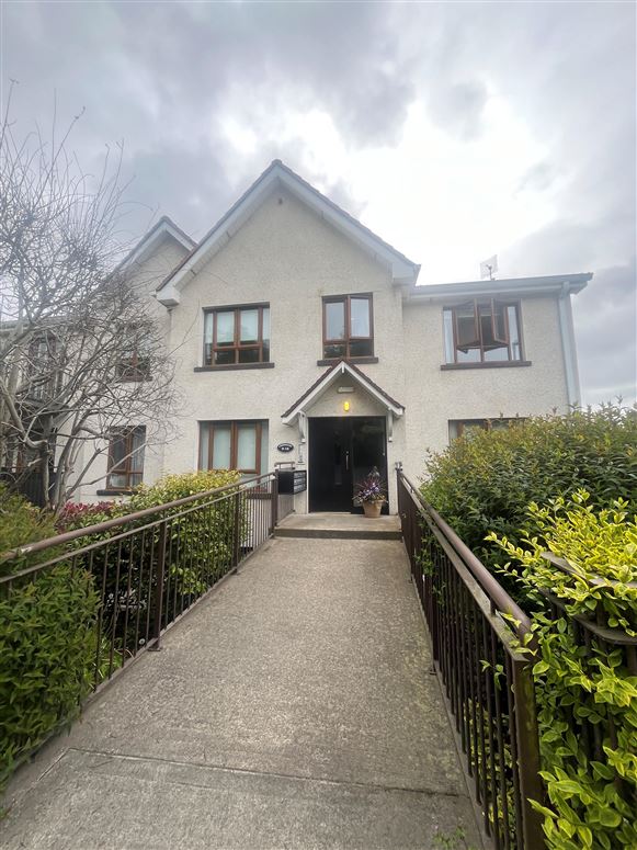 15 Convent Court, Delgany, Wicklow