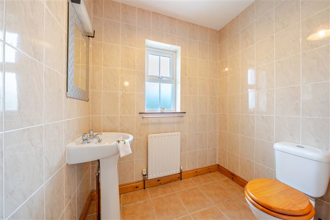 Photo 14 of 31 — Falcon Rise, Lisduvogue, Knockmore, Ballina, Co. Mayo