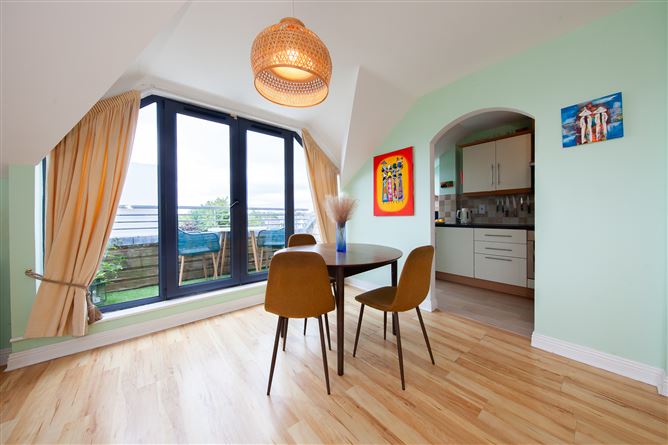 Photo 8 of 39 — 148 Allendale Square, Clonsilla, Dublin 15