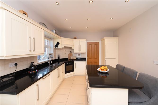 36 Cois Chuain, Glounthaune, Co. Cork