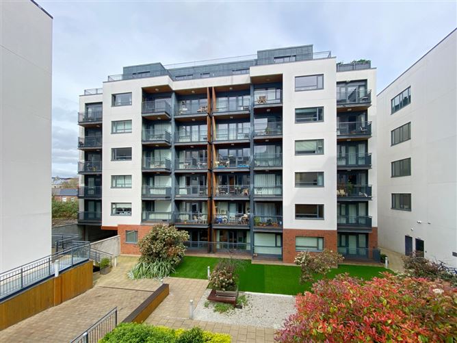 608 Cathedral Court, Block 600, New Street South, Dublin 8