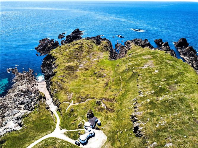 Breasty Bay & Skildren Cottagew, Malin Head, Malin, Co. Donegal