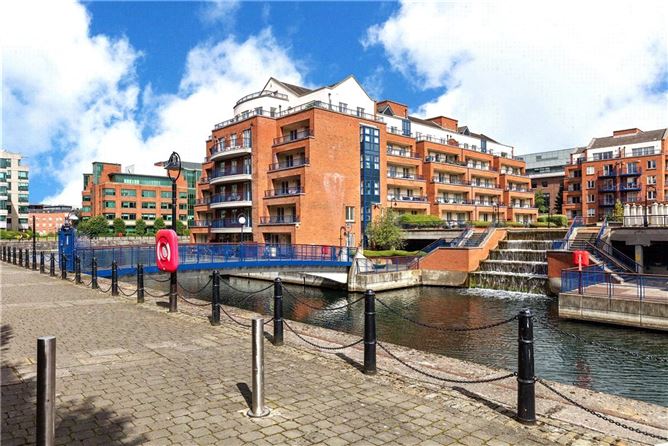 272 The Asgard, Custom House Harbour, IFSC, Dublin 1