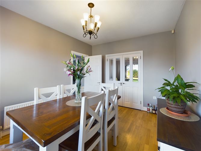30 Brentwood Crescent, Earlscourt, Dunmore Road, Waterford