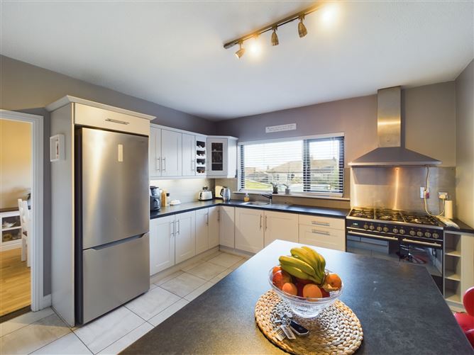 30 Brentwood Crescent, Earlscourt, Dunmore Road, Waterford
