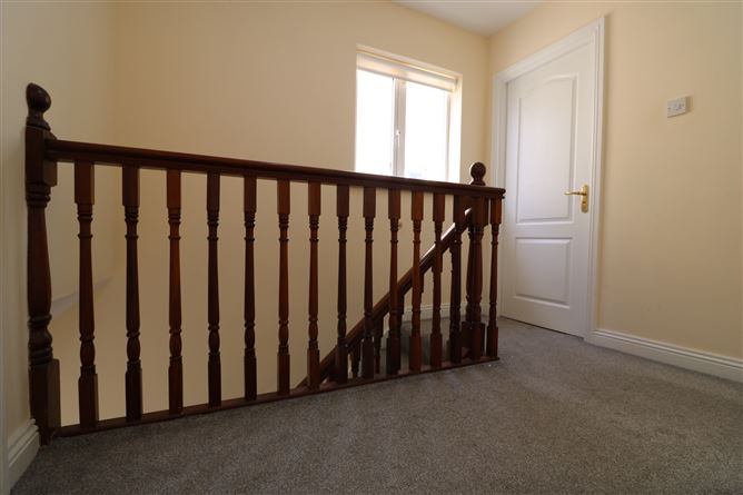 25 Rinawade Vale, Leixlip, Kildare