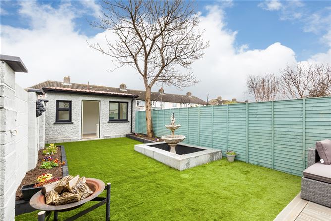 75 Glentow Road, Whitehall, Dublin 9