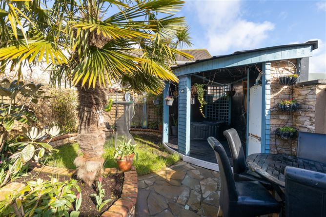 33 Sean Doire, Gorey, Co. Wexford