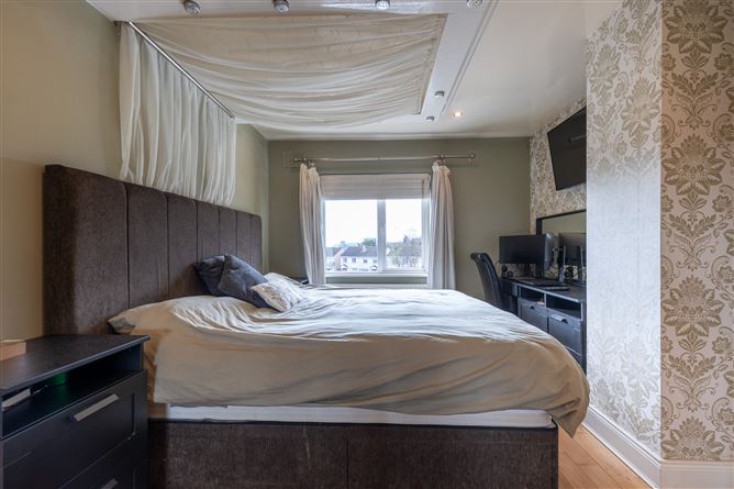 33 Sean Doire, Gorey, Co. Wexford