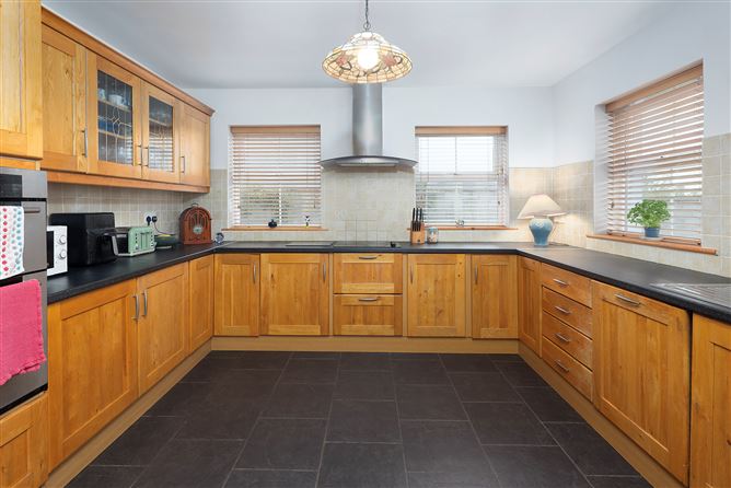 12 Chapel Field, Knockraha, Co. Cork