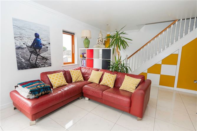 44 Oak Hall, The Hill, Malahide, County Dublin