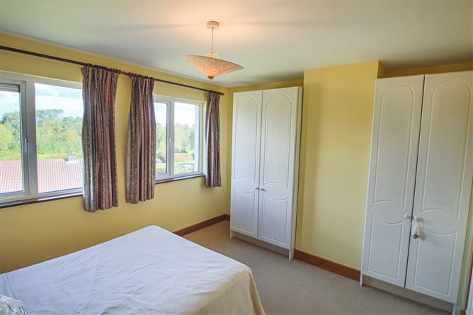 3 Summerhill Court, Carrick-On-Shannon, Co. Leitrim