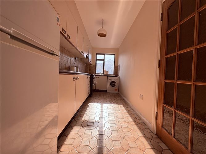 3 Middle Street Court, Middle Street, Galway City