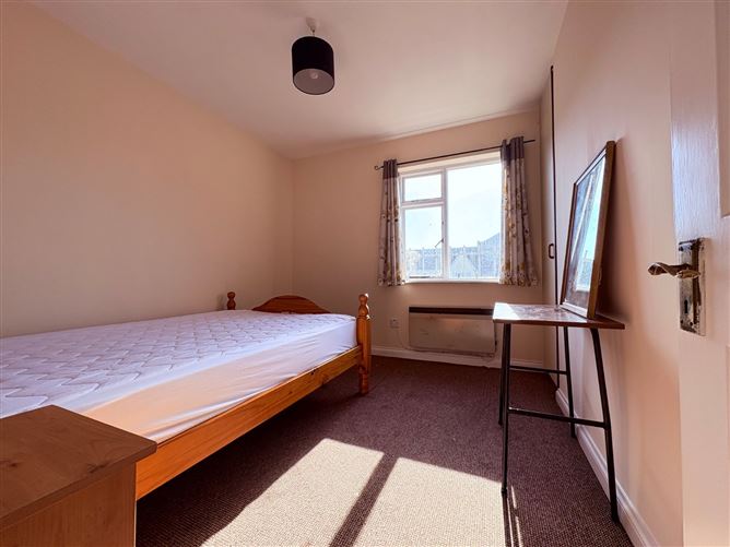 3 Middle Street Court, Middle Street, Galway City