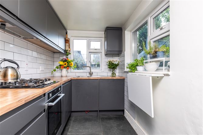 Photo 11 of 30 — 17 NORTHBROOK TERRACE, North Strand, Dublin 3