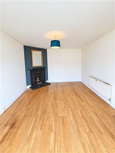 14 The Crescent, College Wood, Mallow, Cork