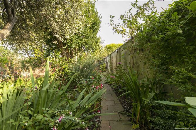 23 Spencer Villas, Glenageary, County Dublin