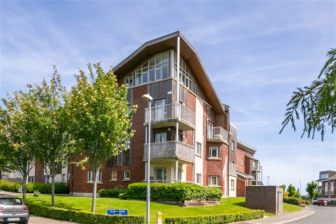 Apt 8 Cluain Shee