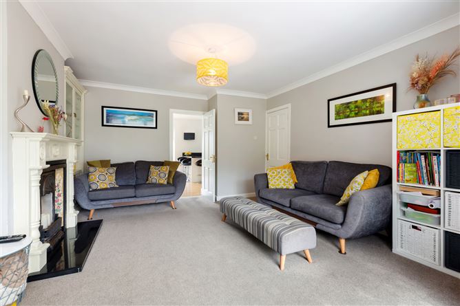 14 Broadford Drive, Ballinteer, Dublin 16